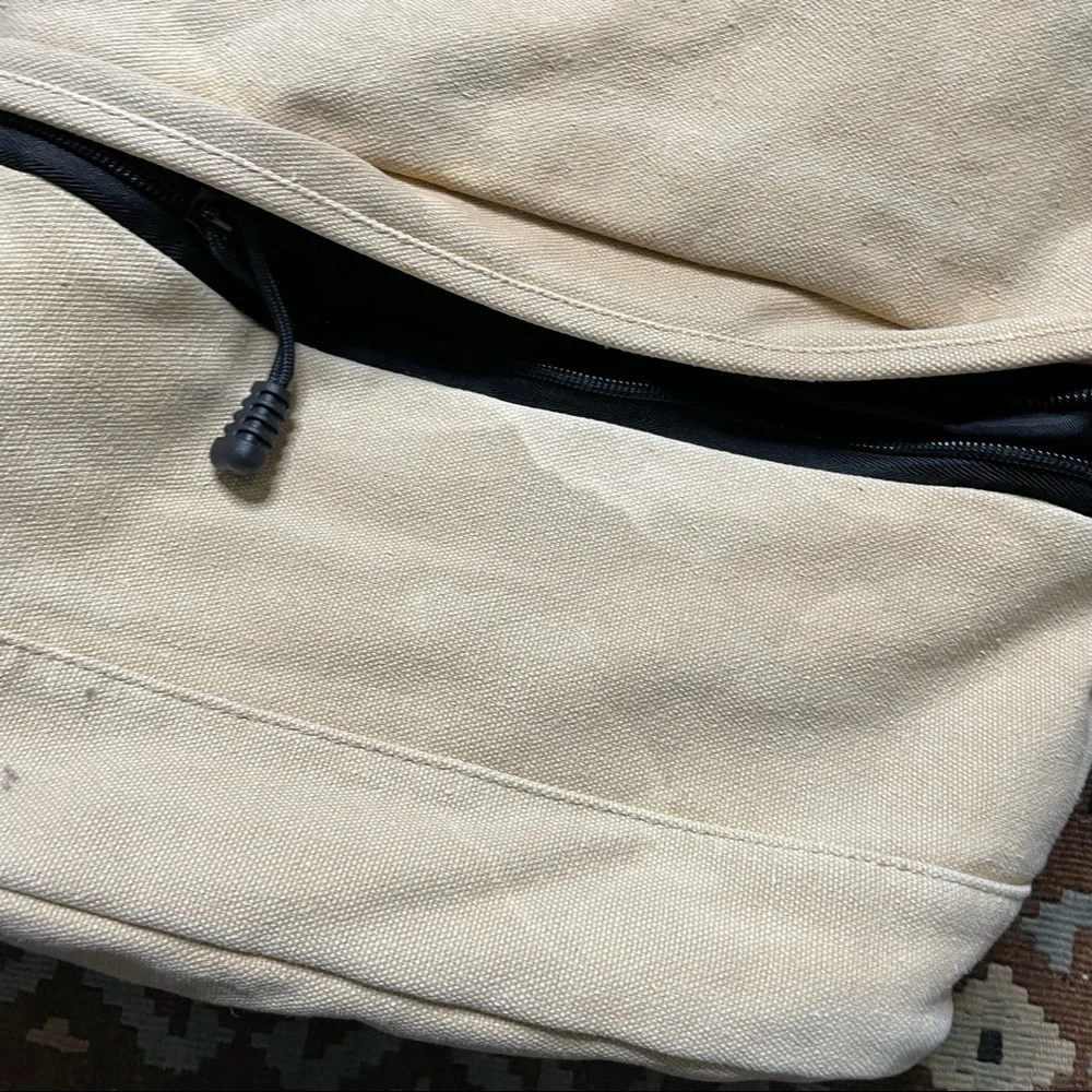 Betabrand durable canvas